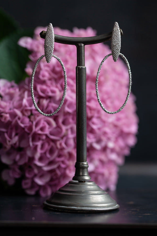 Petal Oval Hoop Earrings